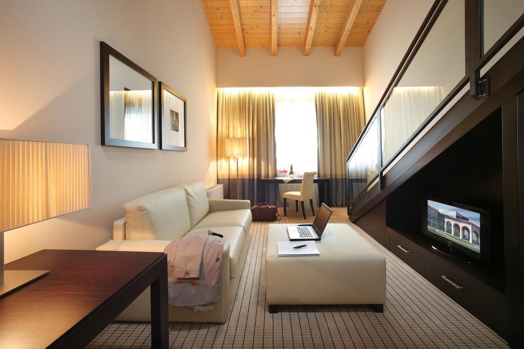 Hotel & Residence ヴィッラ・バルトロメーア エクステリア 写真